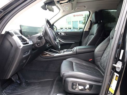 Used 2024 BMW X7 xDrive40i AWD/4WD image 4