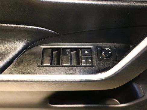 Used 2024 Toyota RAV4 LE image 38