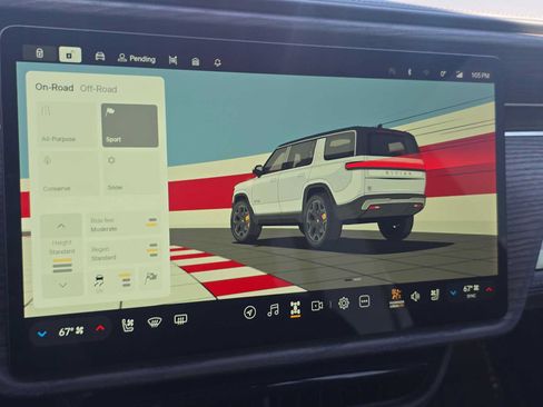 Used 2024 Rivian R1S Adventure Quad AWD/4WD image 27