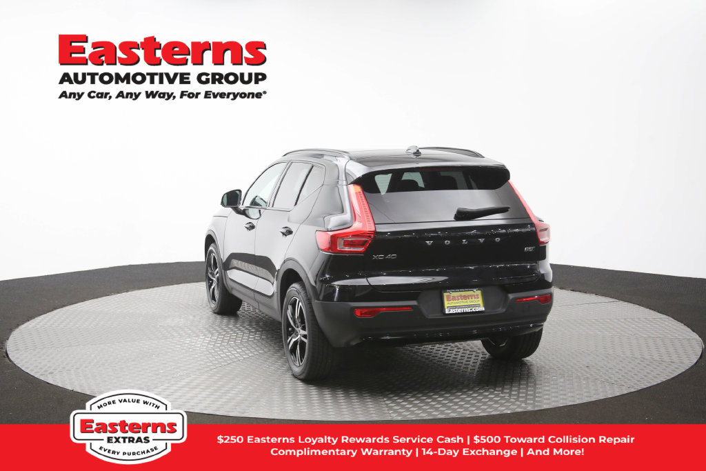 Used 2024 Volvo XC40 B5 Core AWD/4WD image 67