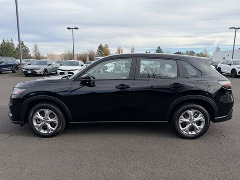 Certified 2023 Honda HR-V LX image 5