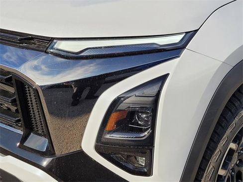 New 2026 Chevrolet Equinox ACTIV w/ Convenience Package III image 5