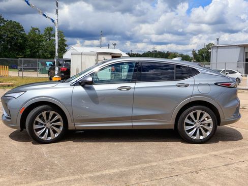 Used 2024 Buick Envista Avenir FWD image 24