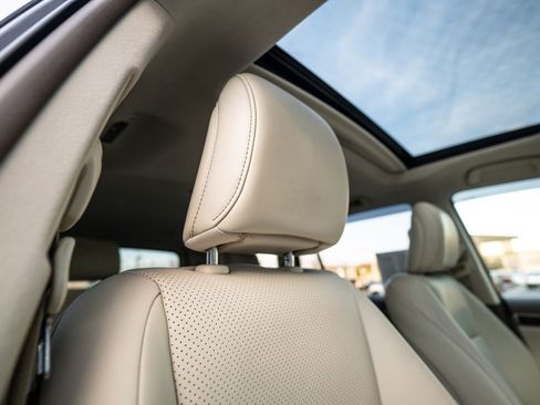 Used 2017 Lexus GX 460 Luxury image 16