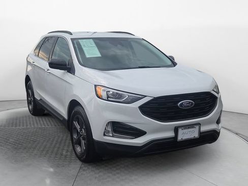 Used 2022 Ford Edge SEL w/ Sport Appearance Package AWD/4WD image 7