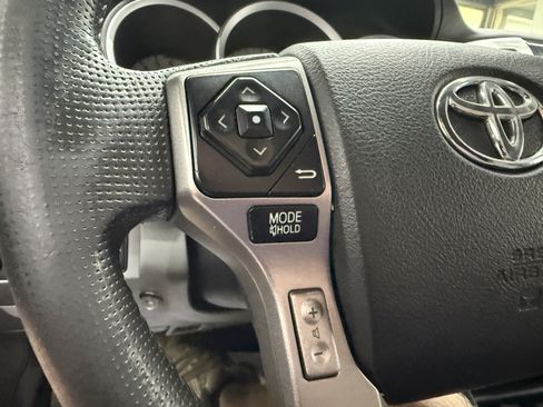 Used 2014 Toyota Tacoma 4x4 Double Cab image 13