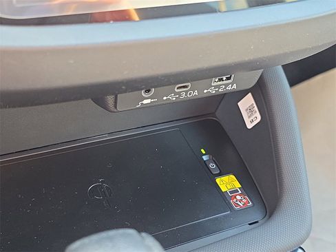 New 2026 Subaru Forester Premium image 24