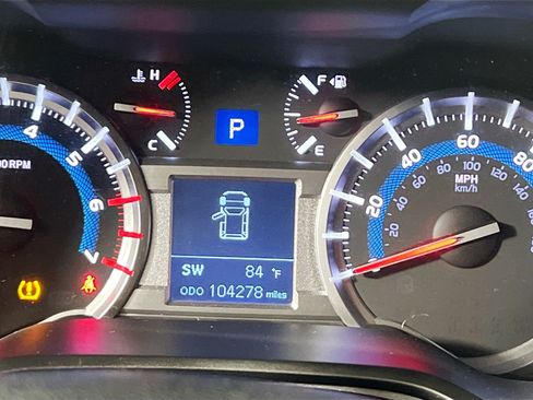 Used 2019 Toyota 4Runner SR5 RWD image 20