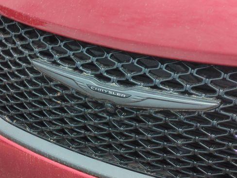 New 2026 Chrysler Pacifica Select FWD image 24