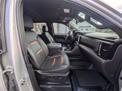 Used 2022 GMC Sierra 1500 AT4 w/ Technology Package image 37