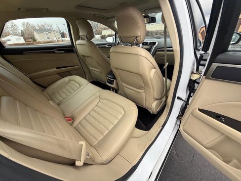 Used 2013 Ford Fusion SE image 11