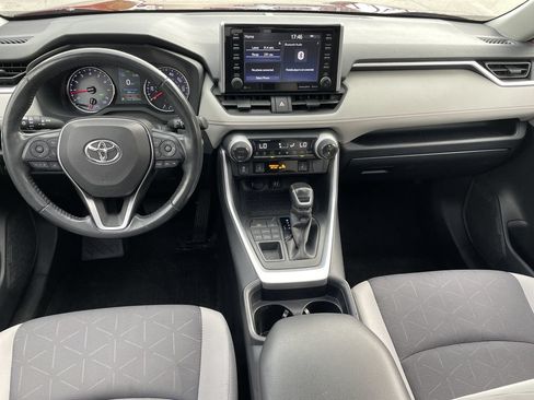 Certified 2019 Toyota RAV4 XLE w/ Convenience Package AWD/4WD image 15