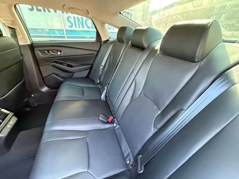 Used 2023 Honda Accord Touring image 30