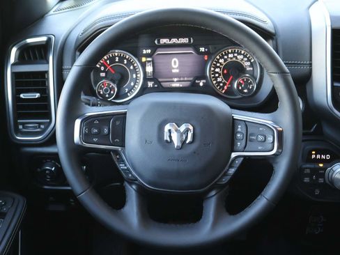 Used 2025 RAM 1500 Laramie image 12
