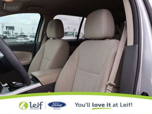 Used 2013 Ford Edge SE image 11