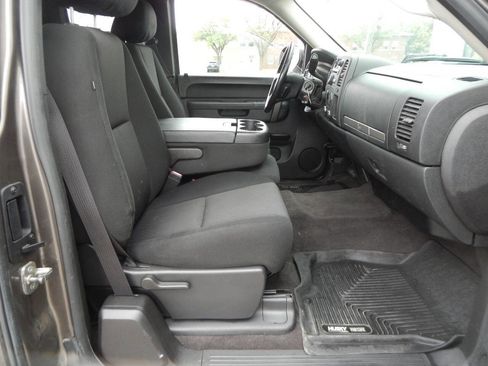 Used 2013 GMC Sierra 1500 SLE w/ Power Tech Package image 31