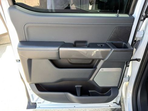 Used 2022 Ford F150 XLT w/ Equipment Group 302A High image 17