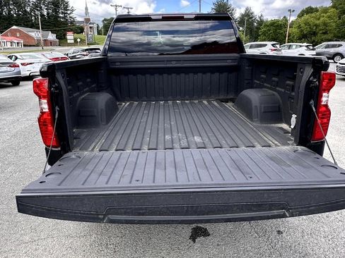 Used 2023 Chevrolet Silverado 1500 Custom image 25
