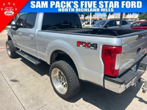Used 2019 Ford F250 Lariat w/ Lariat Value Package AWD/4WD image 12
