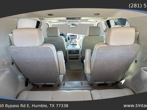 Used 2020 GMC Yukon Denali w/ Open Road Package RWD image 24