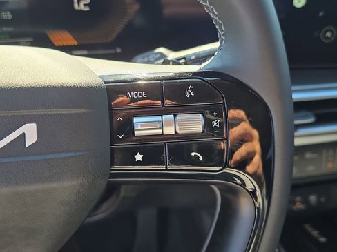 New 2026 Kia Sorento EX FWD image 31