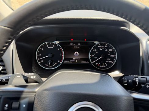 Used 2025 Nissan Rogue SV FWD image 42