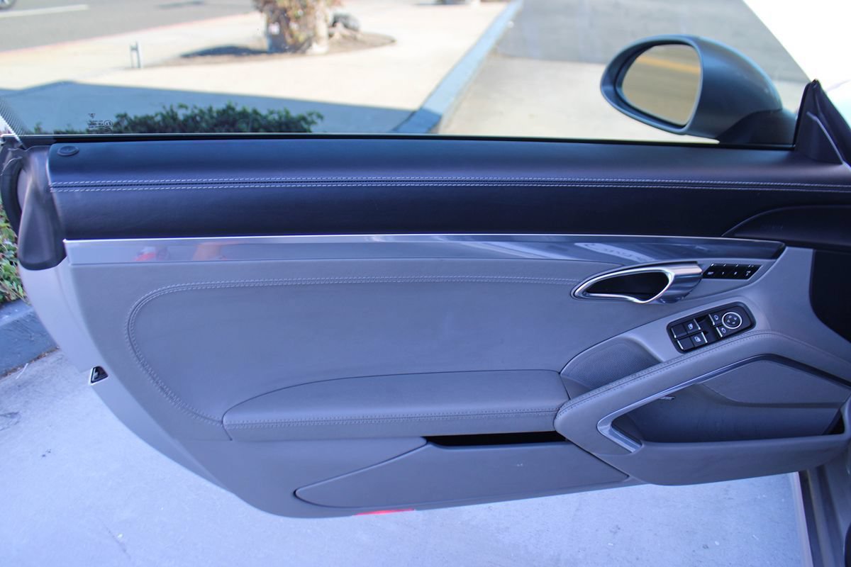 Used 2013 Porsche 911 Carrera S w/ Sportdesign Pkg RWD image 30