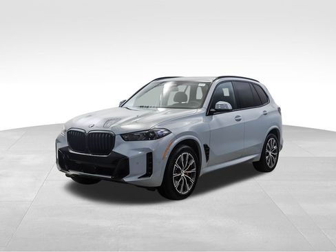 New 2026 BMW X5 xDrive40i image 1