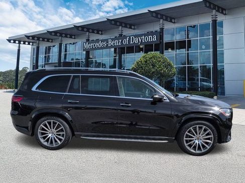 Used 2024 Mercedes-Benz GLS 580 4MATIC w/ Warmth & Comfort Package image 3