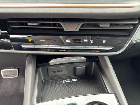 New 2026 Buick Envision Sport Touring image 32