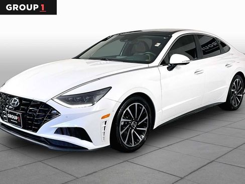 Used 2021 Hyundai Sonata Limited FWD image 1