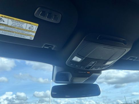 Used 2024 Ford Expedition Limited image 28