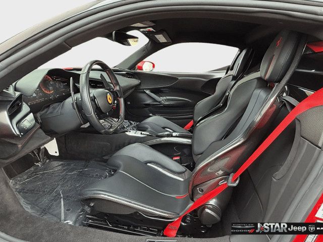 Used 2022 Ferrari SF90 Stradale AWD/4WD image 9
