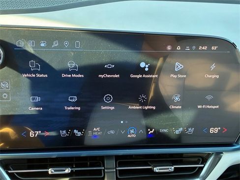New 2026 Chevrolet Equinox EV LT w/ Convenience Package II image 25