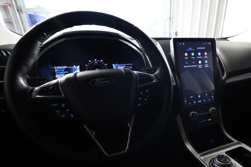 Used 2023 Ford Edge SEL AWD/4WD image 17