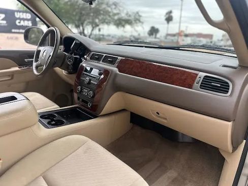 Used 2012 Chevrolet Tahoe LS image 24