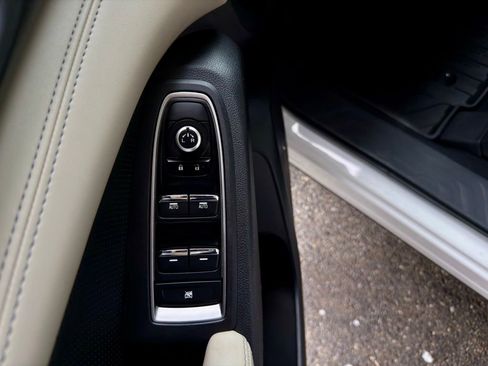 Used 2020 Subaru Ascent Limited w/ Technology Package AWD/4WD image 43