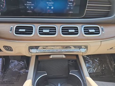 Used 2020 Mercedes-Benz GLE 350 4MATIC image 29