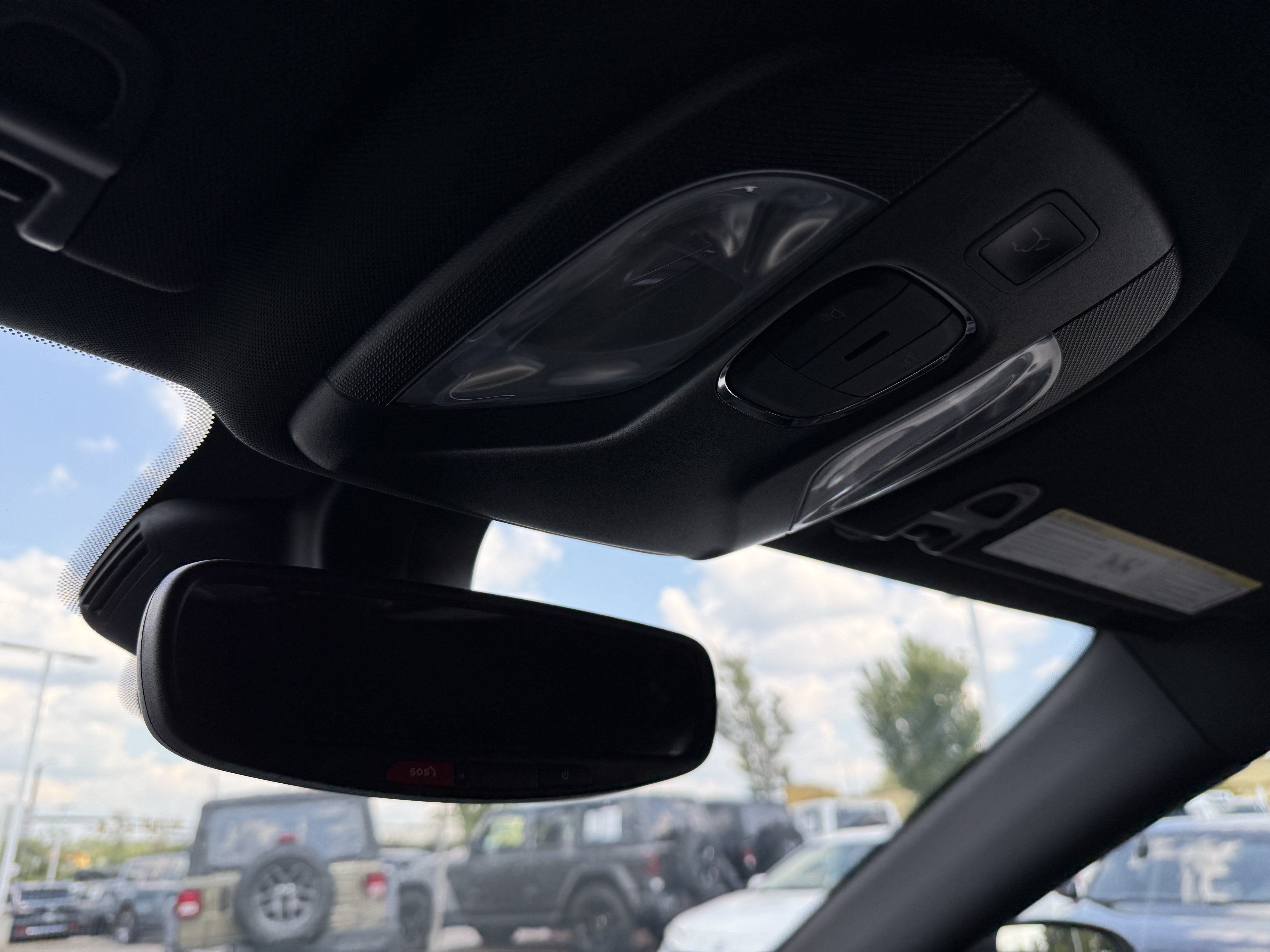 Used 2026 Jeep Compass Limited AWD/4WD image 29