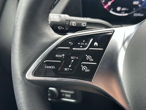 Certified 2025 Mercedes-Benz GLA 250 4MATIC image 21