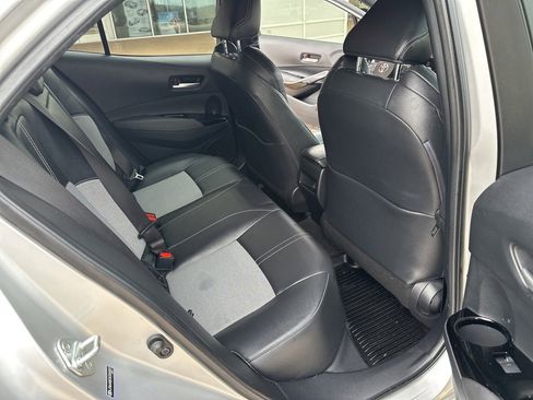 Used 2019 Toyota Corolla XSE image 17