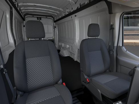 New 2026 Ford E-Transit 148 High Roof Extended RWD image 38