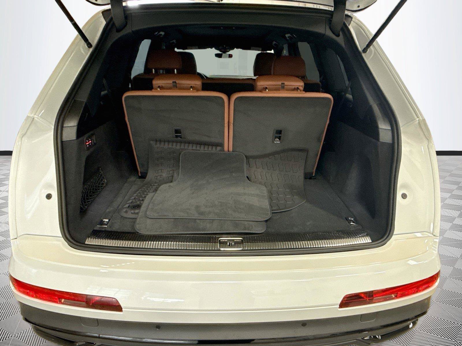 Certified 2024 Audi Q7 3.0T Premium Plus AWD/4WD image 27