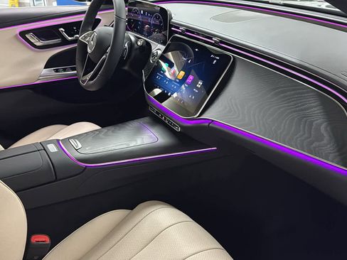 New 2026 Mercedes-Benz E 350 4MATIC Sedan image 34