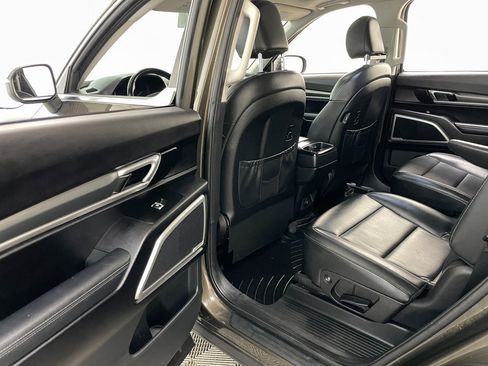 Used 2020 Kia Telluride S image 44