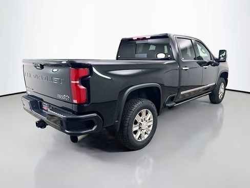 New 2026 Chevrolet Silverado 2500 High Country w/ Technology Package AWD/4WD image 9