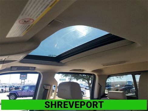 Certified 2019 GMC Sierra 2500 Denali w/ Duramax Plus Package image 18