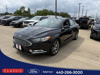 Used 2017 Ford Fusion SE w/ Equipment Group 201A FWD video 1