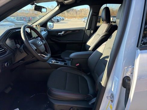 New 2026 Ford Escape ST-Line w/ Tech Pack #1 image 9
