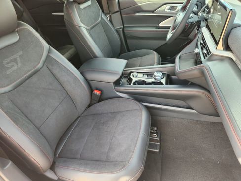 New 2026 Ford Explorer ST AWD/4WD image 14
